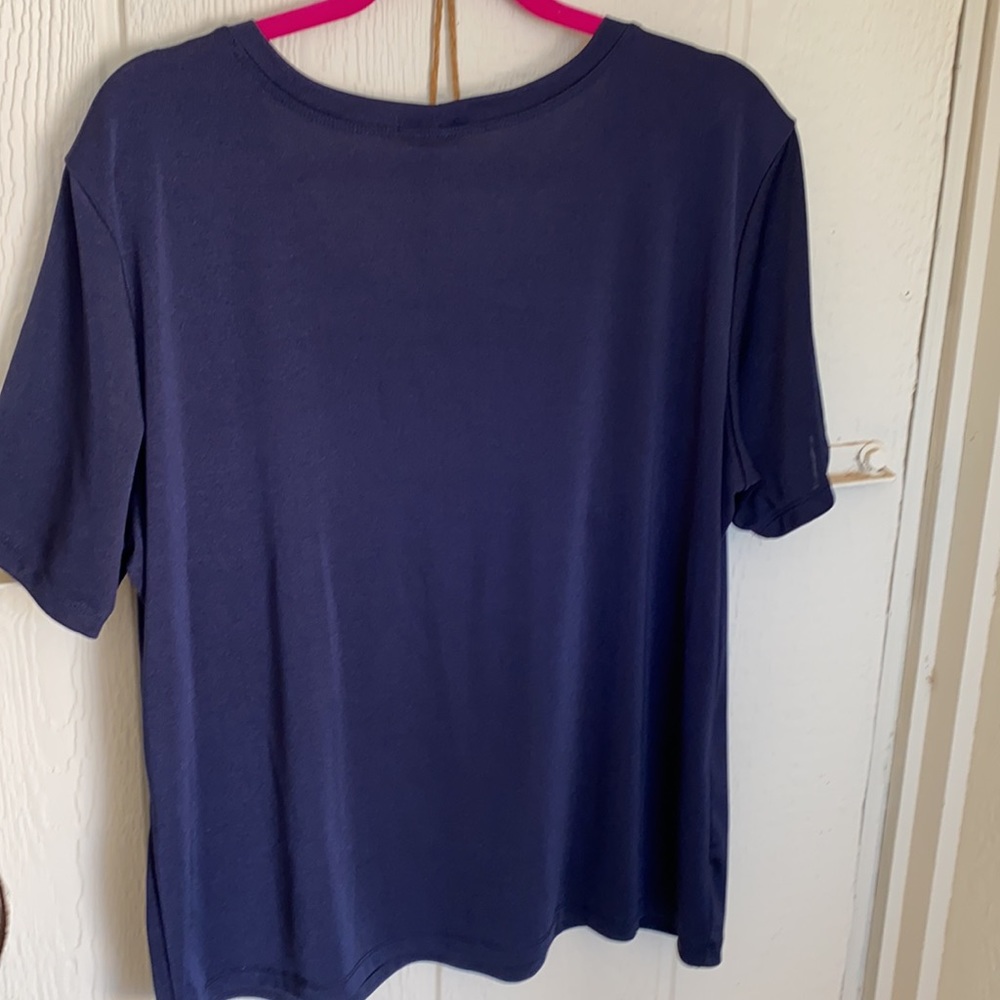 Blue top - Picture 4 of 5